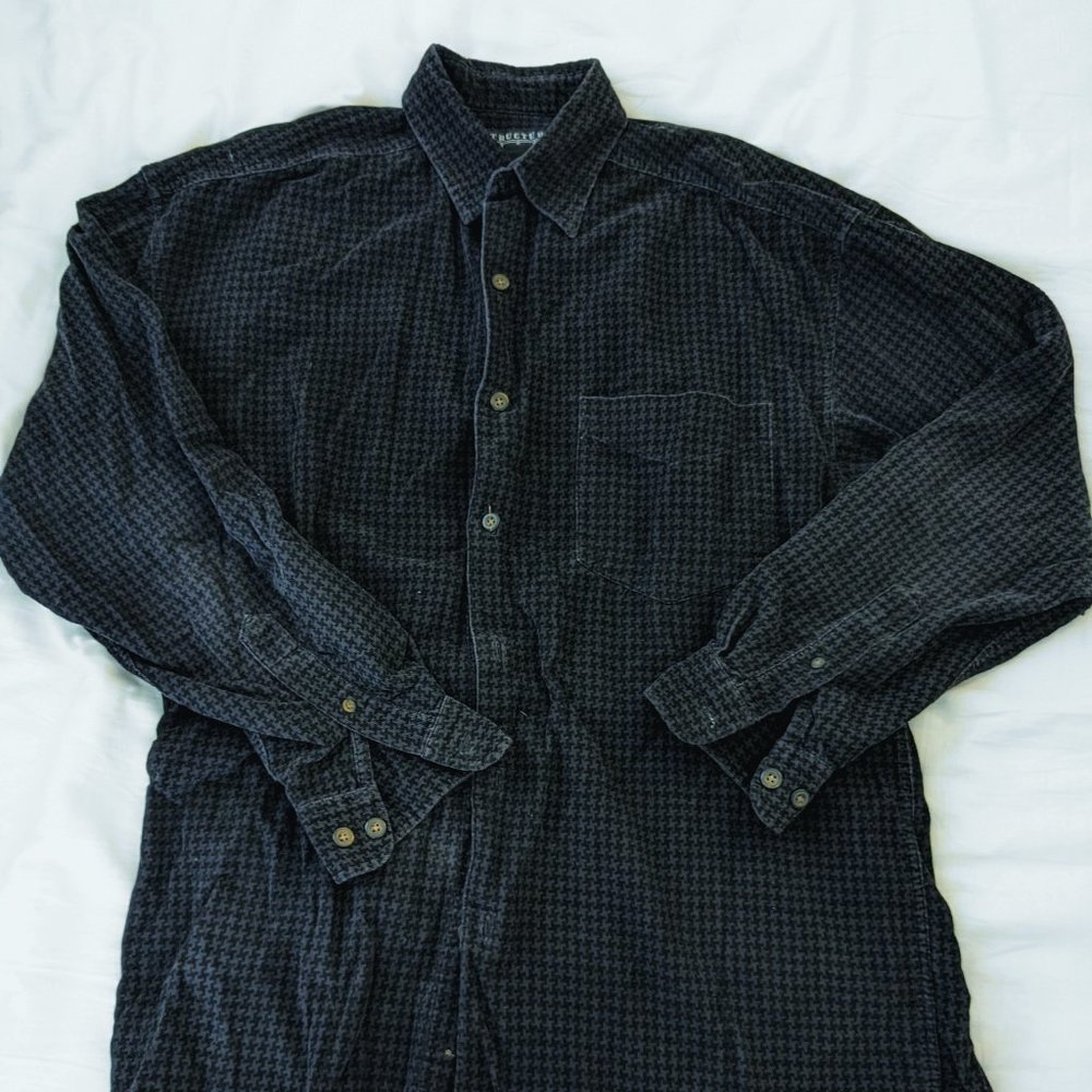 vintage Structure shirt.